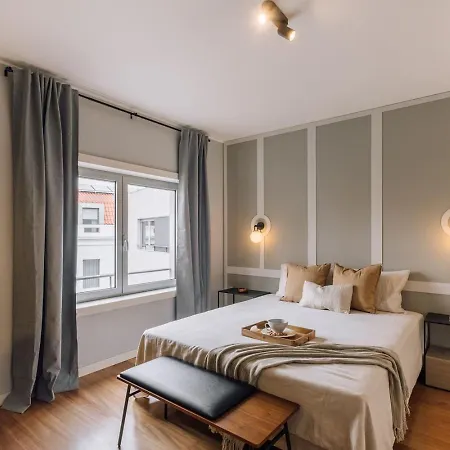 Appartamento Flores - 1 Bedroom And Parking In Estrela